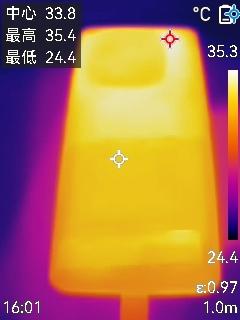 iQOO 13全面评测：年度最佳全能水桶机性能旗舰